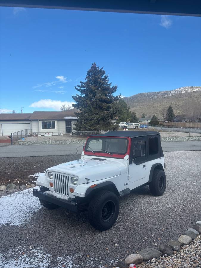 Jeep-wrangler-1993-white-2
