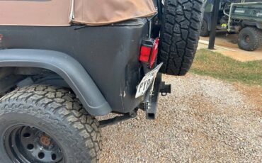 Jeep-wrangler-1994-black-3