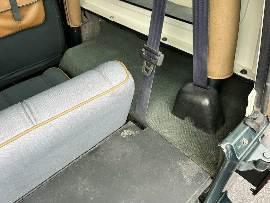 Jeep-wrangler-1994-green-21