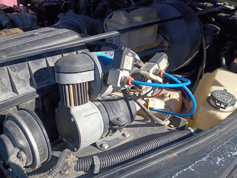 Jeep-wrangler-1995-10