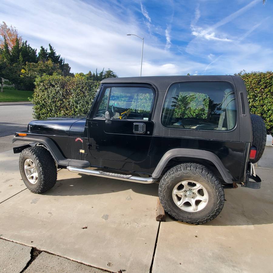 Jeep-wrangler-1995-black-1