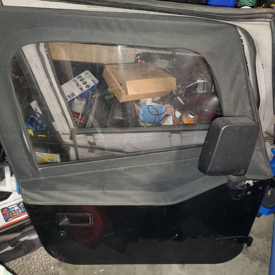 Jeep-wrangler-1995-black-3