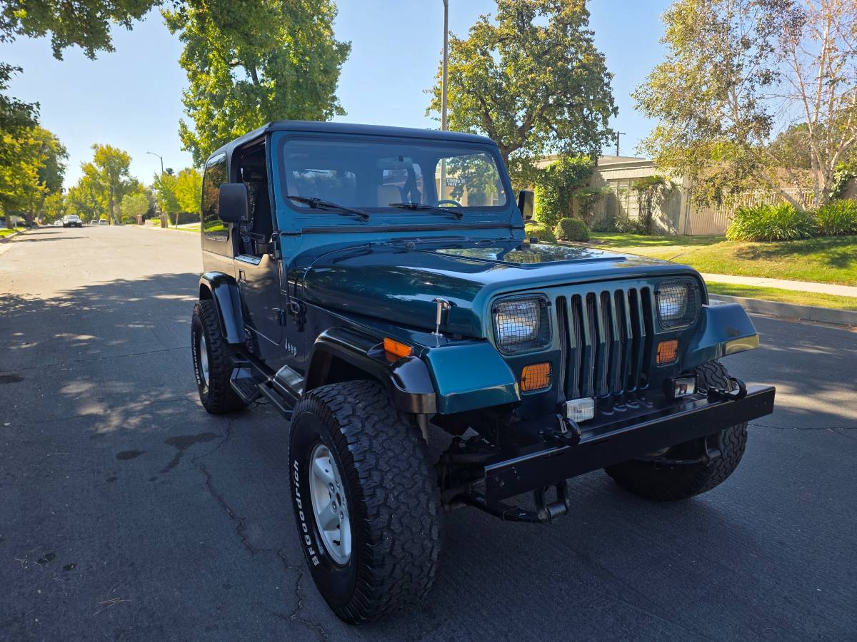 Jeep-wrangler-1995-green-4