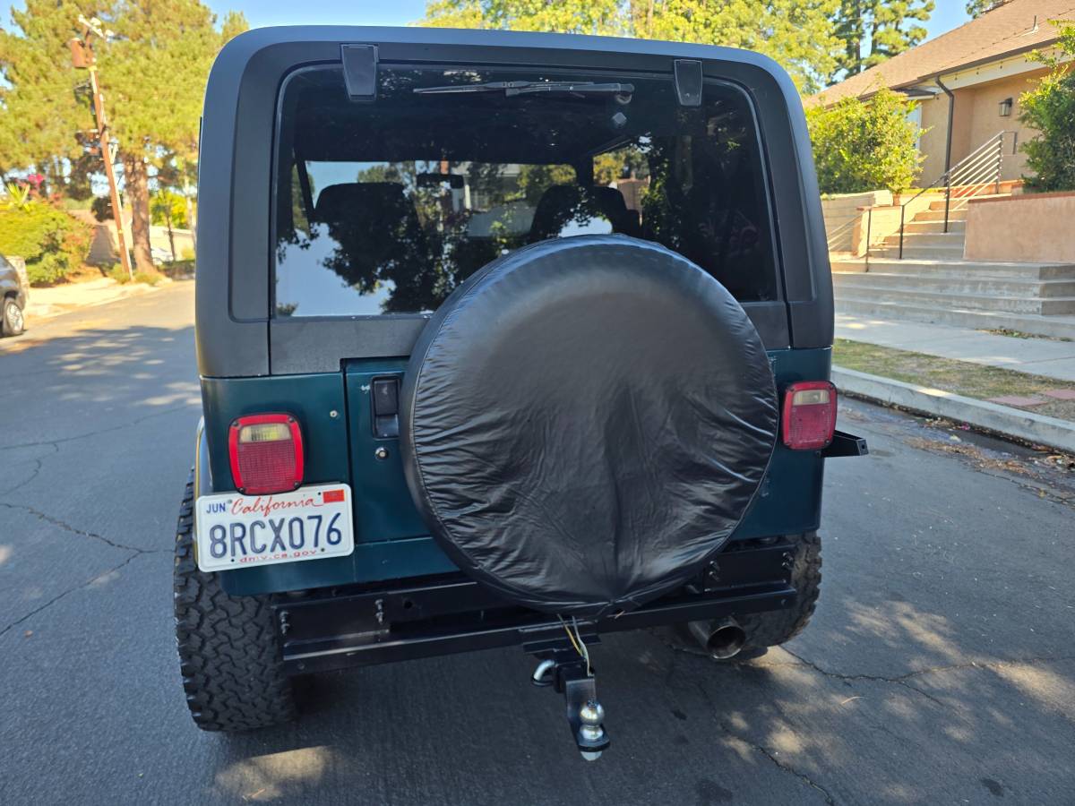 Jeep-wrangler-1995-green