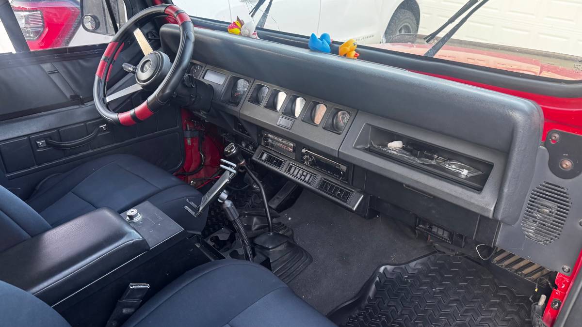 Jeep-wrangler-1995-red-7