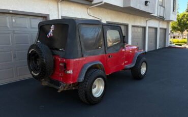 Jeep-wrangler-1995-red