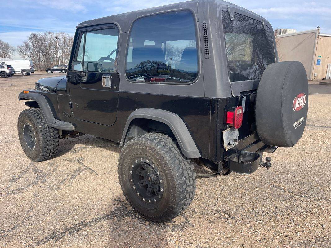 Jeep-wrangler-base-1992-2