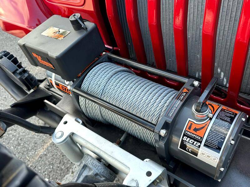 Jeep-wrangler-open-body-s-1988-red-19