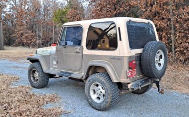 Jeep-wrangler-sahara-1989-green-5
