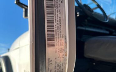 Jeep-wrangler-yj-1990-white-14