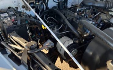 Jeep-wrangler-yj-1990-white-19