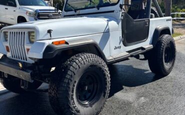 Jeep-wrangler-yj-1990-white-2