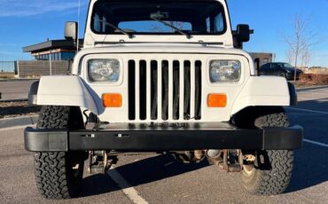 Jeep-wrangler-yj-1990-white-8