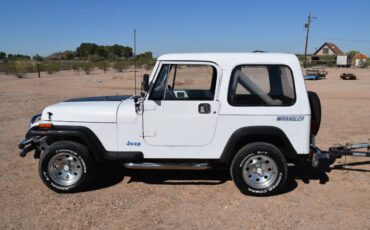 Jeep-wrangler-yj-1991-white-2