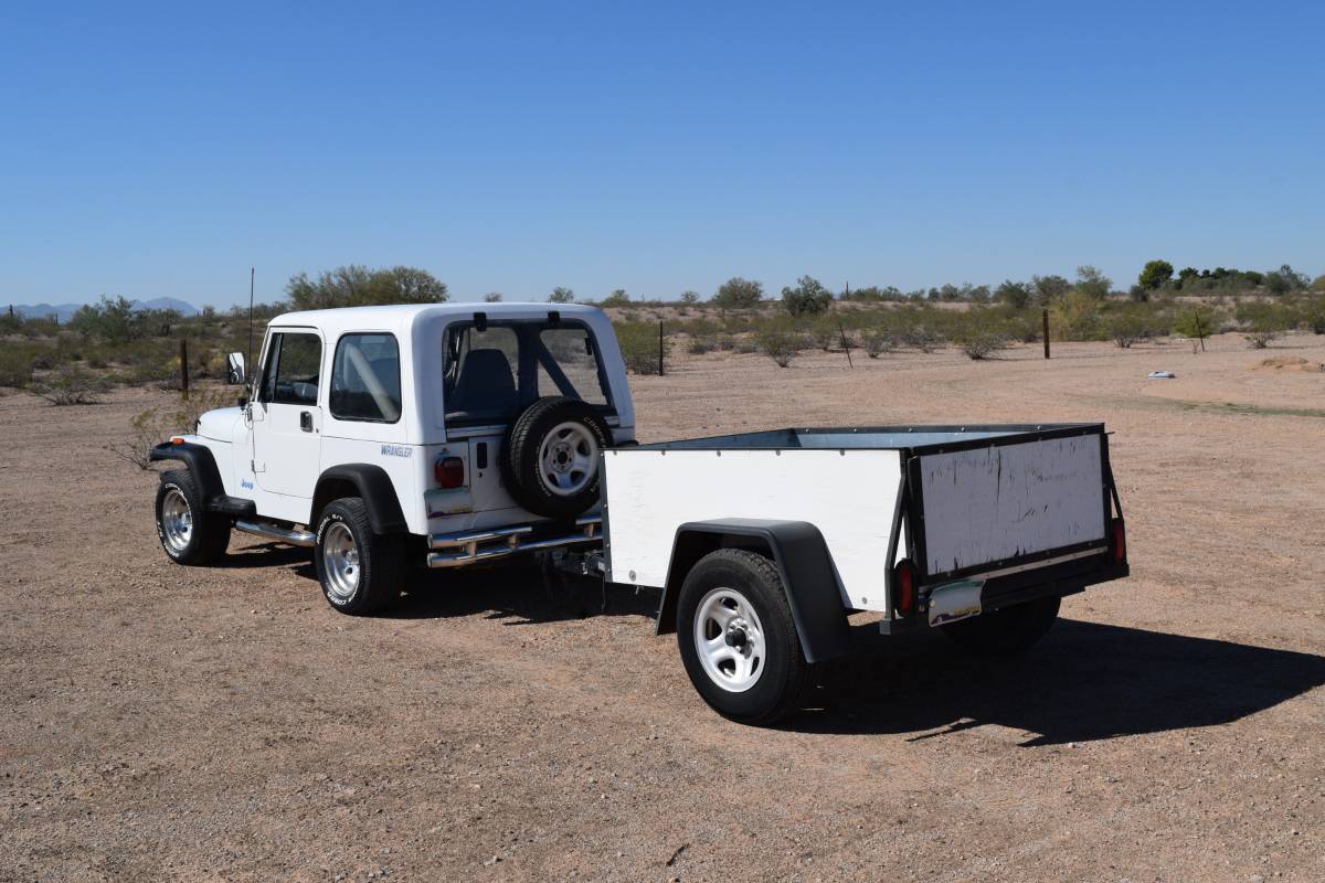 Jeep-wrangler-yj-1991-white-3