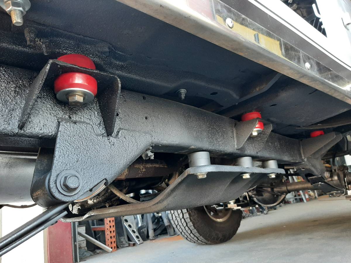 Jeep-wrangler-yj-1994-silver-15