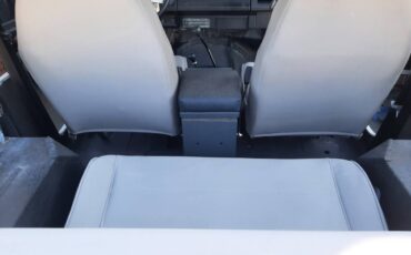 Jeep-wrangler-yj-1994-silver-9