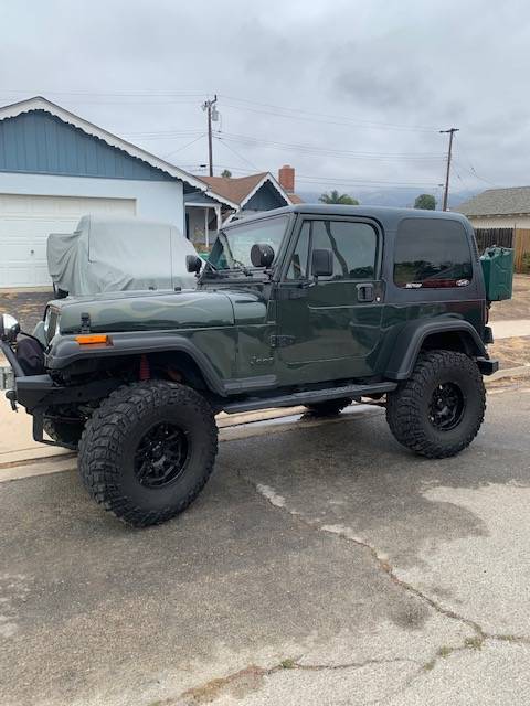 Jeep-yj-1995-green-3
