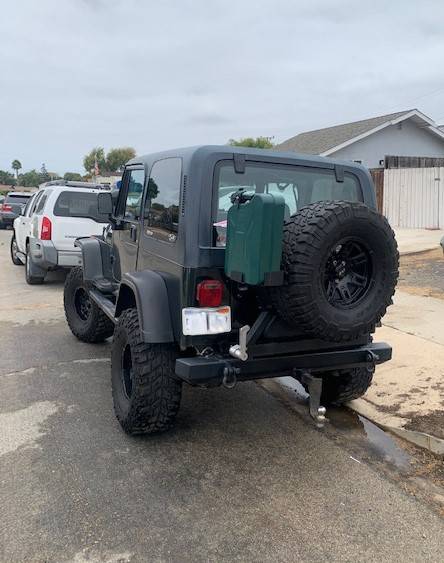 Jeep-yj-1995-green-4