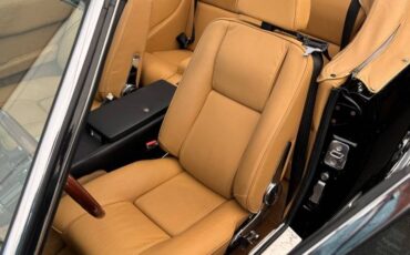 Jensen-interceptor-iii-1975-20