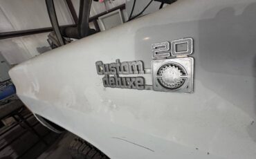 K20-custom-deluxe-lwb-1977-white-10