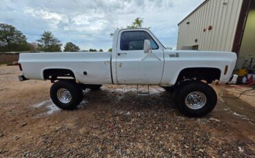 K20-custom-deluxe-lwb-1977-white