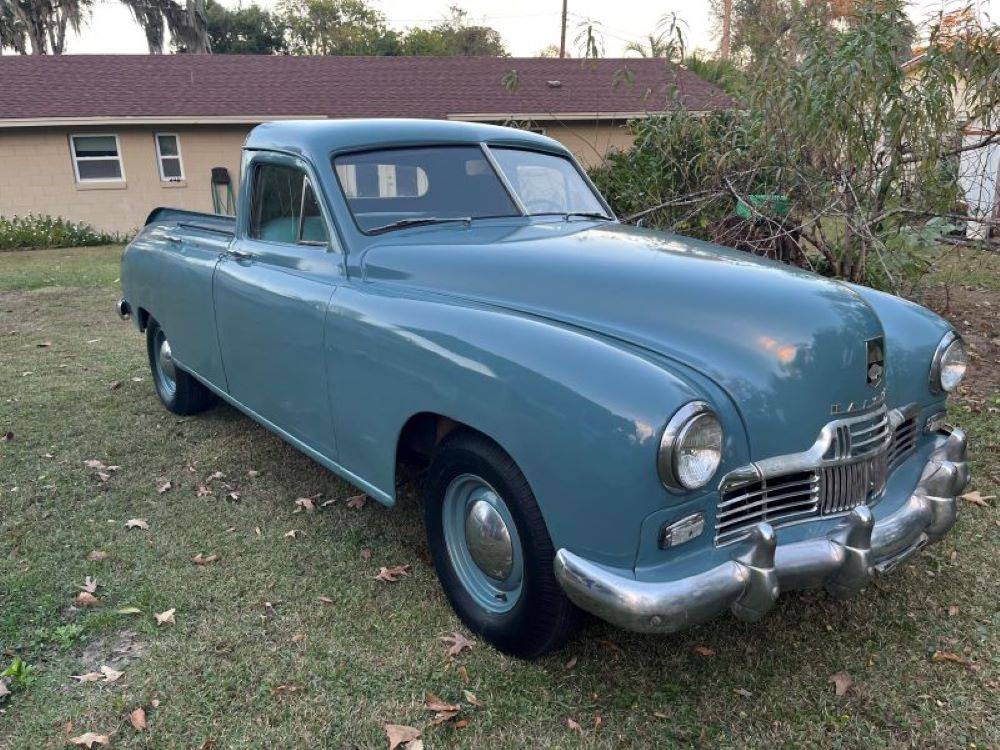 Kaiser-4-door-sedan-1948-14
