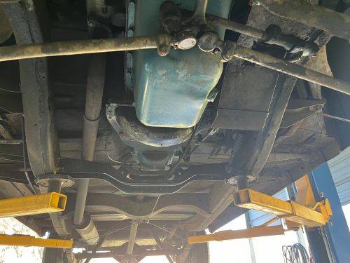 Kaiser-4-door-sedan-1948-20