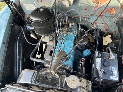 Kaiser-4-door-sedan-1948-22