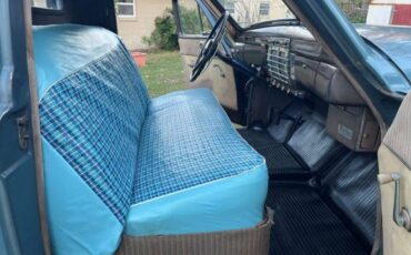 Kaiser-4-door-sedan-1948-9