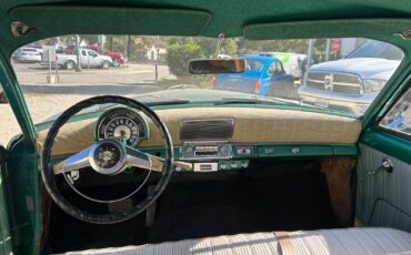 Kaiser-Manhattan-1953-Sedan-12