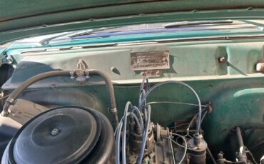 Kaiser-Manhattan-1953-Sedan-15