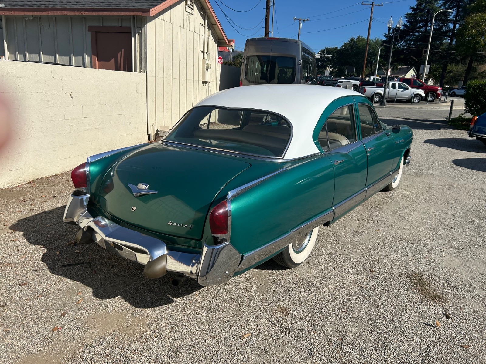 Kaiser-Manhattan-1953-Sedan-2