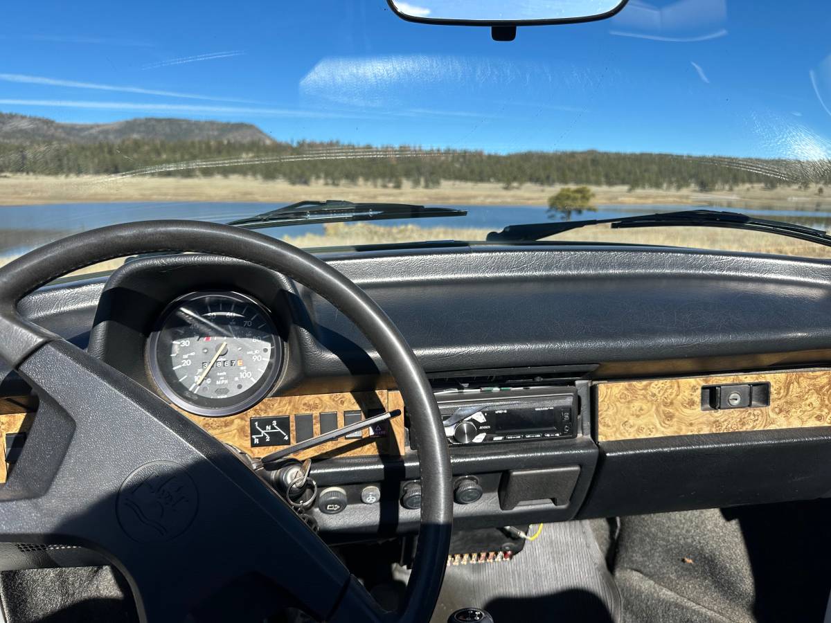 Karman-volkswagen-bug-convertible-1979-white-18