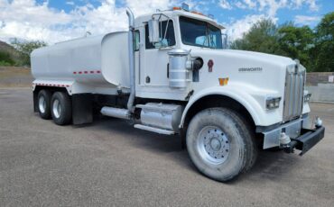 Kenworth-t800-water-truck-diesel-1996-white-1