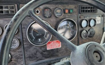 Kenworth-t800-water-truck-diesel-1996-white-11