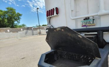 Kenworth-t800-water-truck-diesel-1996-white-13