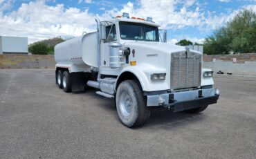 Kenworth-t800-water-truck-diesel-1996-white-2