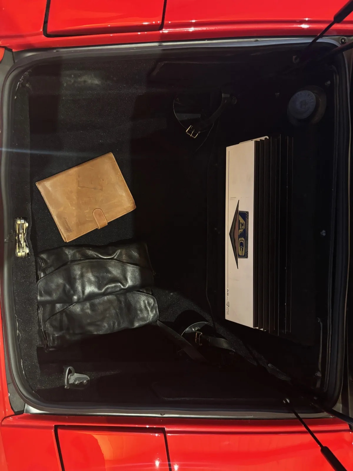 Lamborghini-Diablo-1995-Red-Black-3