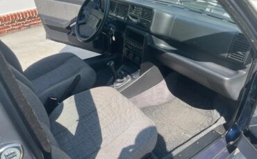 Lancia-Delta-1992-Madras-Blue-Gray-Cloth-Upholstery-8