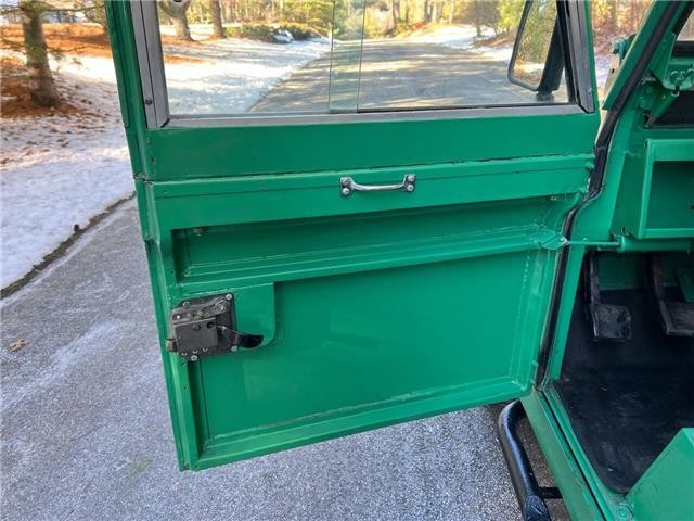 Land-Rover-88-Series-II-Santana-1961-14