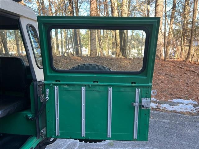 Land-Rover-88-Series-II-Santana-1961-20