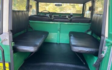 Land-Rover-88-Series-II-Santana-1961-21