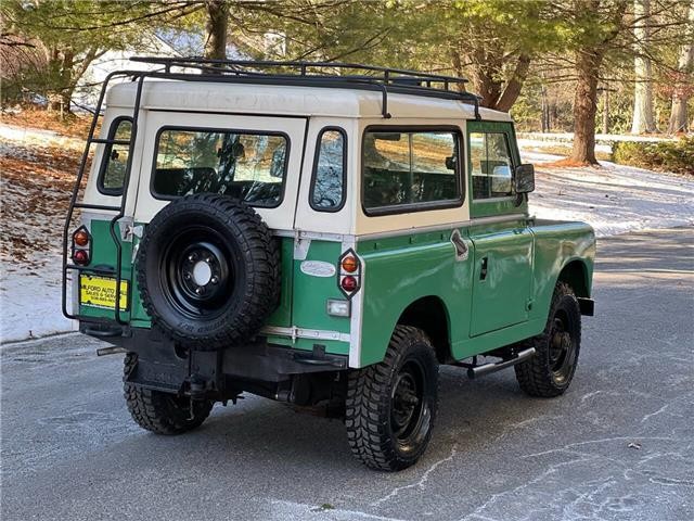 Land-Rover-88-Series-II-Santana-1961-8