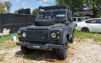 Land Rover Defender 1979 SUV