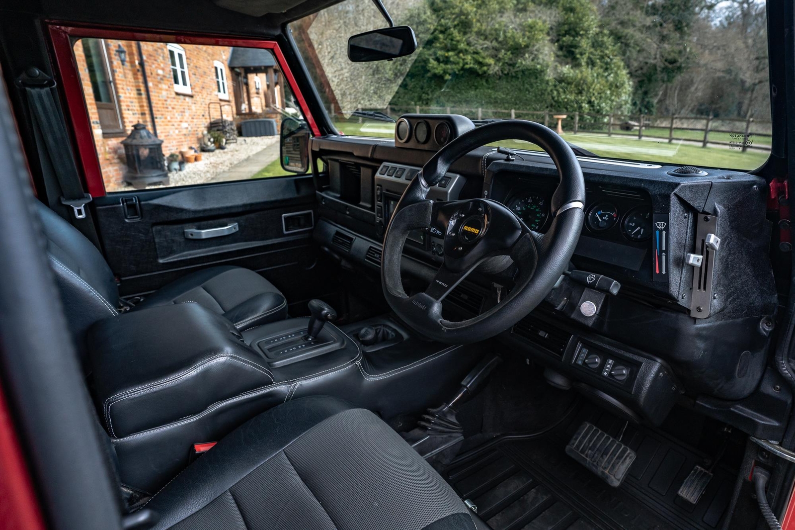 Land-Rover-Defender-1985-Finance-Trade-Welcomed-12