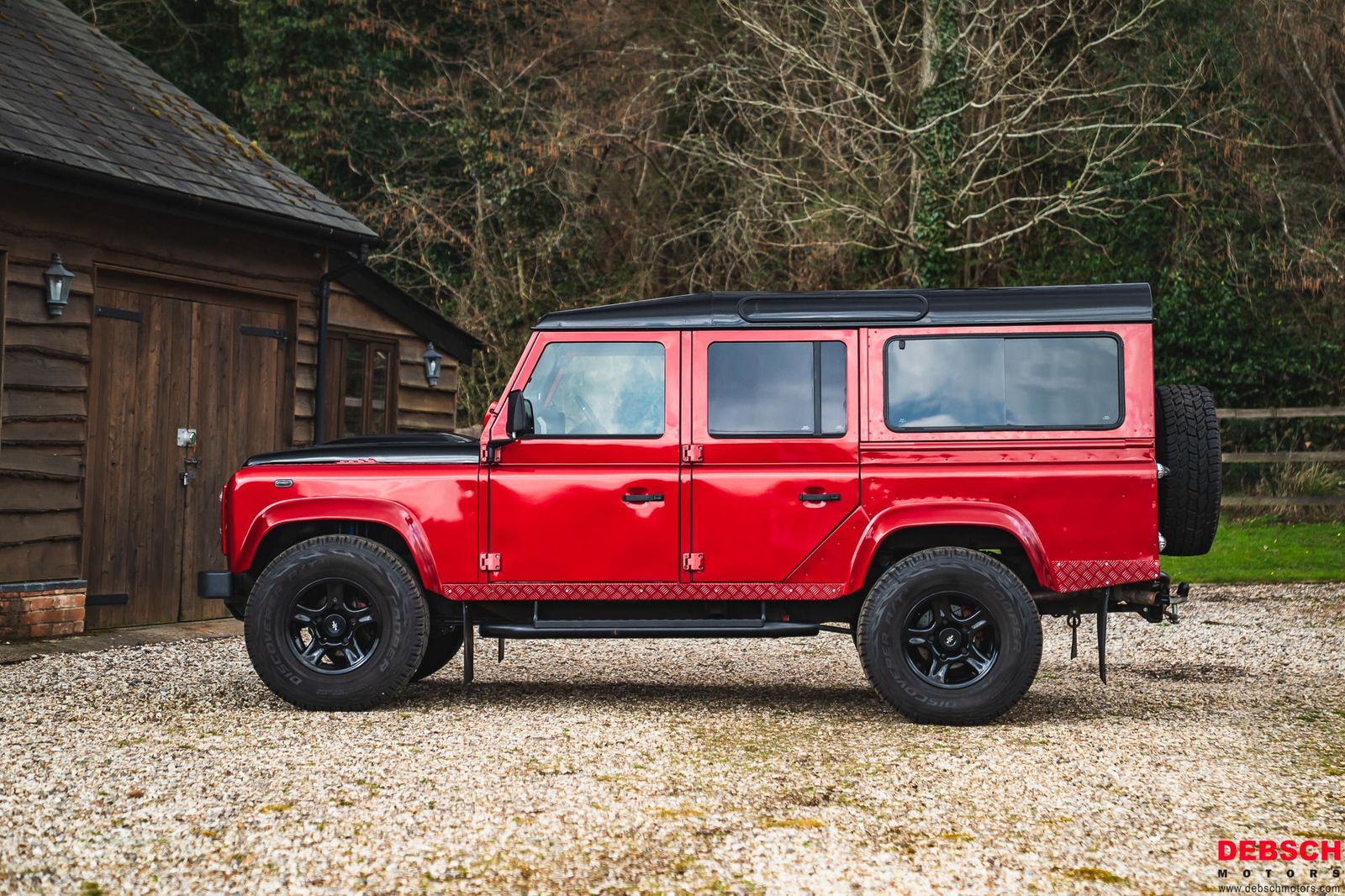 Land-Rover-Defender-1985-Finance-Trade-Welcomed-2