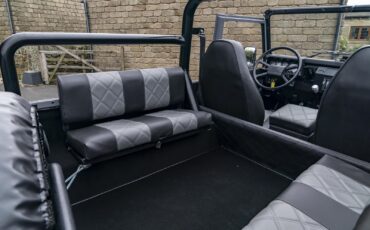 Land-Rover-Defender-1988-Finance-Trade-Welcomed-13