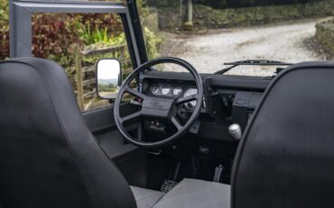 Land-Rover-Defender-1988-Finance-Trade-Welcomed-23