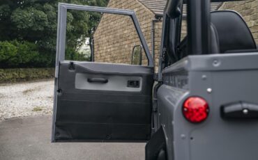 Land-Rover-Defender-1988-Finance-Trade-Welcomed-26